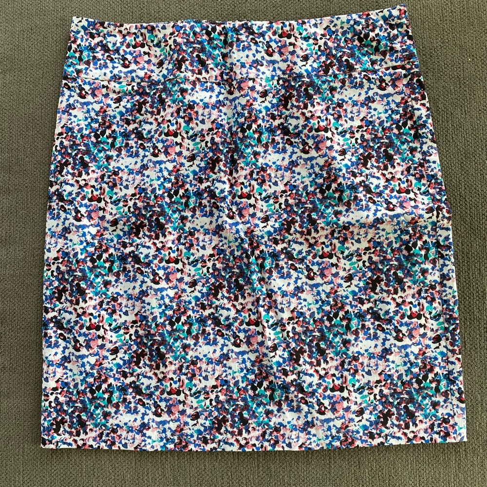 Boutique pencil skirt